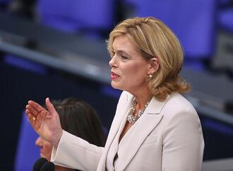 Klöckner lädt russischen Botschafter nicht zum 8. Mai ein