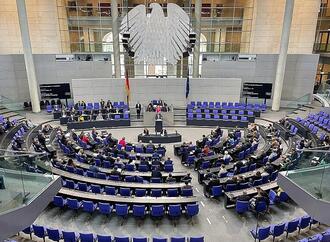 Fast zwei Dutzend Anzeigen wegen Geheimnisverrat im Bundestag