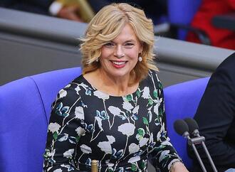 Klöckner: Gleichberechtigung ''ist Notwendigkeit''