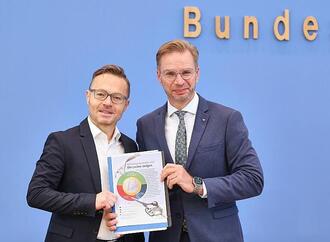 Steuerzahlerbund beklagt steigende Einkommensbelastungsquote