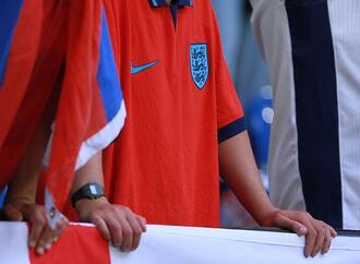 Engländerinnen holen EM-Titel gegen Spanien im Elfmeterschießen