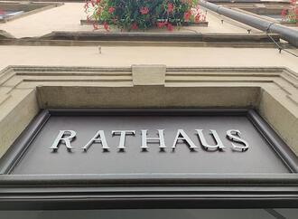 Beamtenbund weist Vorstoß für längeres Arbeiten zurück