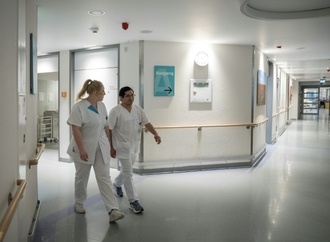 Zahl der wegen Essstörungen im Krankenhaus behandelten Mädchen verdoppelt