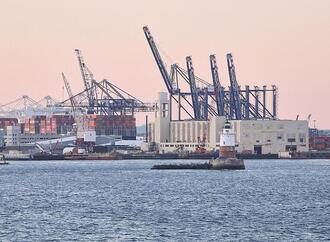 Linke will Augenmerk auf Industriepolitik legen