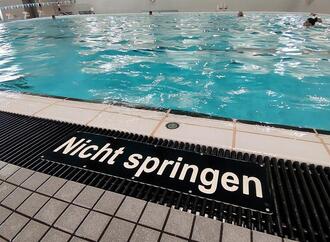 VKU-Umfrage: Mehr als jedes zweite Hallenbad muss saniert werden