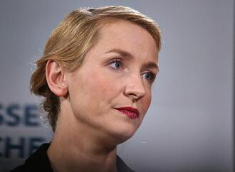 Linke für Abschaffung der Bemessungsgrenze in der GKV