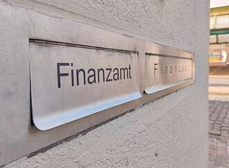 Reiche müssen nach Bas-Plänen bis zu 903 Euro im Jahr mehr zahlen