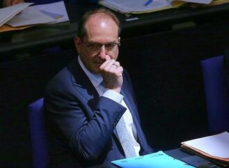 Dobrindt will Orchester-Ausladung mit belgischem Kollegen besprechen