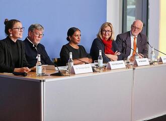 Experten fordern mehr Schutz für Kinder im Gesundheitssystem