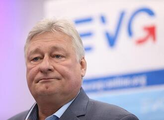 EVG warnt bei Bahnreform vor ''Sparhammer''