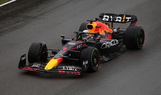Verstappen gewinnt F1-Rennen in Baku - Piastri früh ausgeschieden