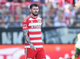 1. Bundesliga: Union siegt dank Burkes Dreierpack in Frankfurt