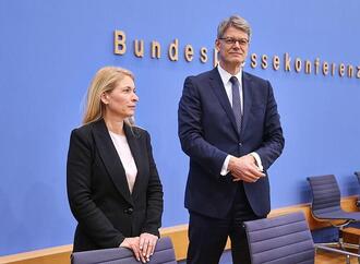 Schnieder bestätigt: Evelyn Palla wird neue Bahn-Chefin