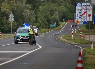 Grenzkontrollen: Polizei häuft 300.000 zusätzliche Überstunden an