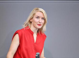 Linke will Transformationsfonds für die Autoindustrie