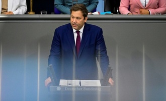 Klingbeil: Haushalt 2026 wird neues Vertrauen im Land schaffen