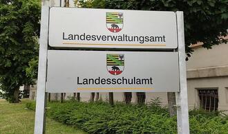 Allensbach: Vier Fünftel wollen geringere Privilegien für Beamte