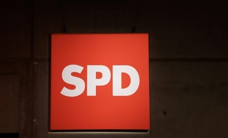 Bayerische SPD hat wieder Doppelspitze - Roloff zu Kovorsitzendem gewählt
