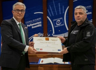 Ukrainischer Journalist mit Vaclav-Havel-Preis für Menschenrechte ausgezeichnet