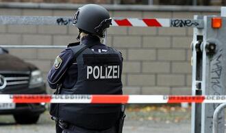 Razzia gegen mutmaßliche Mitglieder der ''Deutschen Jugend Voran''