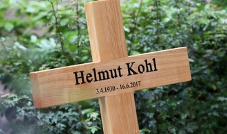 Berliner Senat beschließt Umbenennung von Hofjägerallee in Helmut-Kohl-Allee