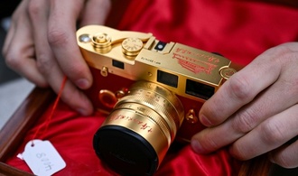 Kamerahersteller Leica feiert Jubiläumsjahr mit Umsatzrekord