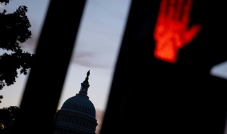 USA bleiben vorerst im ''Shutdown'': Trump-Regierung droht mit Entlassungen