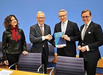 Normenkontrollrat fordert striktere Maßnahmen gegen Bürokratie