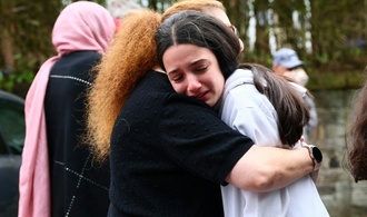 Mindestens zwei Tote bei Anschlag vor Synagoge in Manchester an Jom Kippur