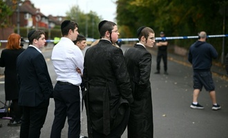Nach Anschlag vor Synagoge: Britischer Premier sagt Antisemitismus den Kampf an