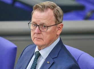 Ramelow: ''Nationale Symbole werden jeden Tag mit Füßen getreten''