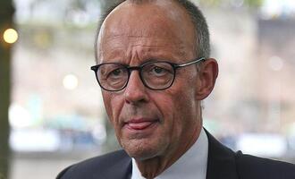 Gehälter von Bundespräsident, Kanzler und Ministern steigen