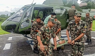 Mehr als 60 Tote nach Erdrutschen und Überschwemmungen in Nepal und Indien