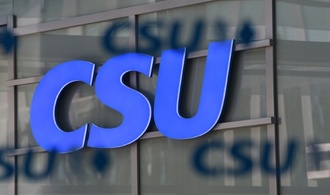 Unbekannte legen Feuer an CSU-Parteizentrale in München - Staatsschutz ermittelt