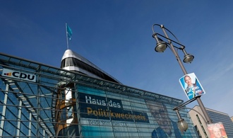 Klimaaktivisten dringen in CDU-Zentrale ein - Linnemann spricht von ''Angriff''