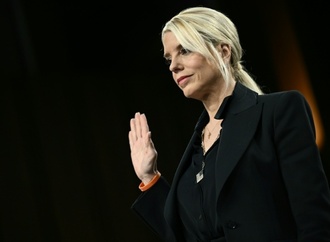 US-Senatoren: Justizministerin Bondi nutzt Ministerium als politische Waffe