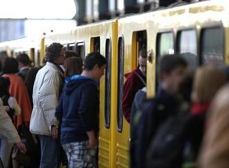 Liniennahverkehr 2024: Weniger Fahrgäste - mehr Personenkilometer