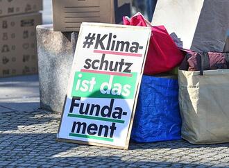 ''Fridays For Future'' warnen vor möglichem Ende des Verbrenner-Aus