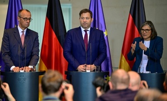 Merz nach Auto-Gipfel: ''2035 darf es keinen harten Schnitt geben''