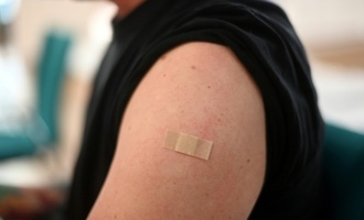 Keine Quarantäne-Entschädigung ohne Impfung: Selbstständiger scheitert vor Gericht