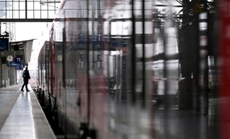 Deutsche Bahn verzichtet auf Preiserhöhung im Fernverkehr zum Fahrplanwechsel