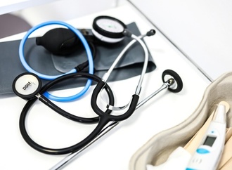 Umfrage: Bereitschaft zum Krankenkassenwechsel gesunken