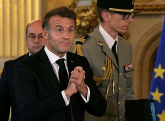 Regierungskrise in Frankreich: Macron will bis zum Abend nächsten Premier ernennen