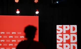 SPD in Hamburg wählt Leonhard und Weiland erneut zu Landesvorsitzenden