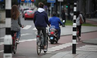 Scharping will Helmpflicht für Fahrradfahrer