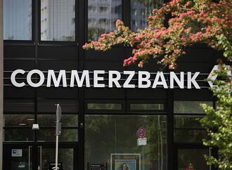 Commerzbank kommt bei Stellenabbau gut voran