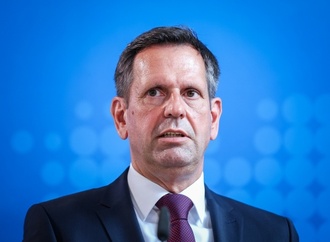 Niedersachsens Ministerpräsident Lies fordert Einigung über Verbrenner-Aus