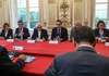 Frankreichs neue Regierung befasst sich mit Haushaltsentwurf