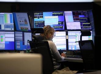 Dax bleibt am Mittag schwach - keine Impulse durch ZEW-Index