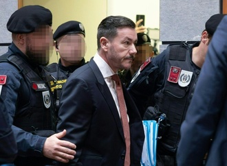 Österreichischer Skandalunternehmer: Betrugsprozess gegen René Benko gestartet